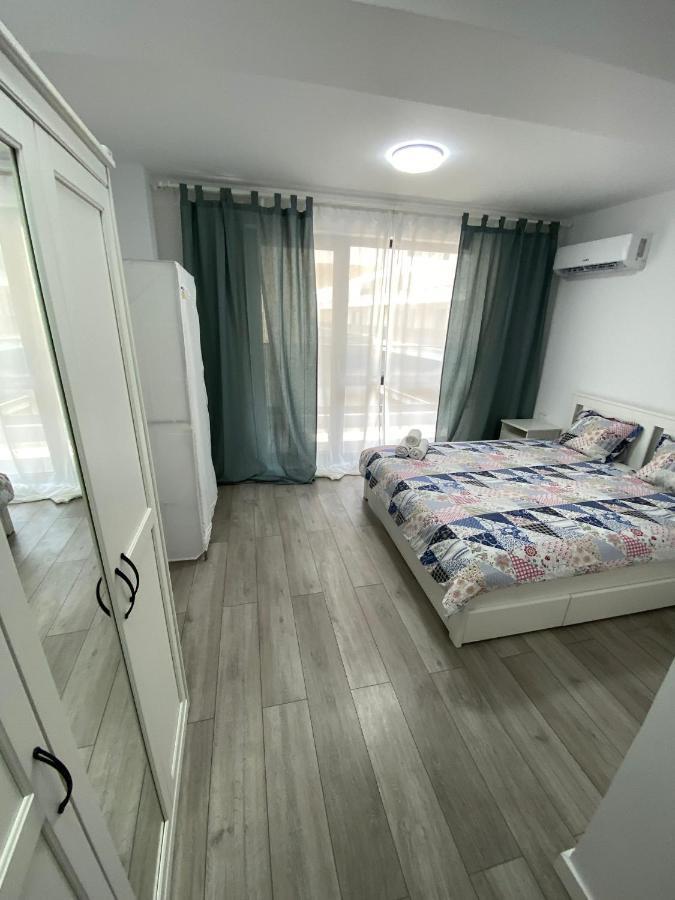 Catedral Apartment Bucarest Extérieur photo