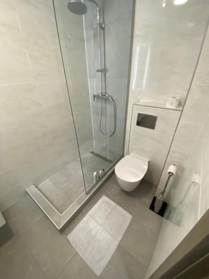 Catedral Apartment Bucarest Extérieur photo
