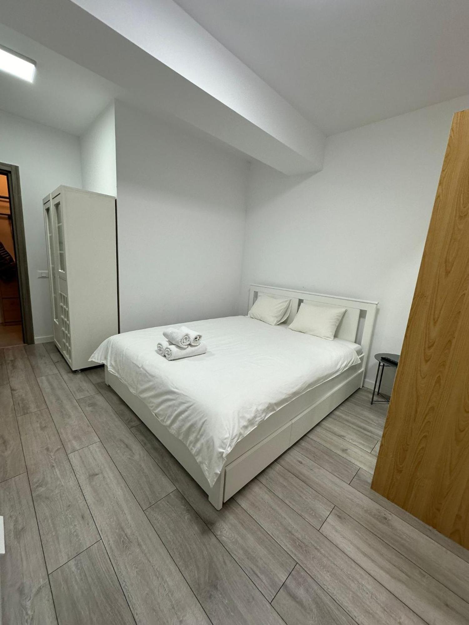 Catedral Apartment Bucarest Extérieur photo