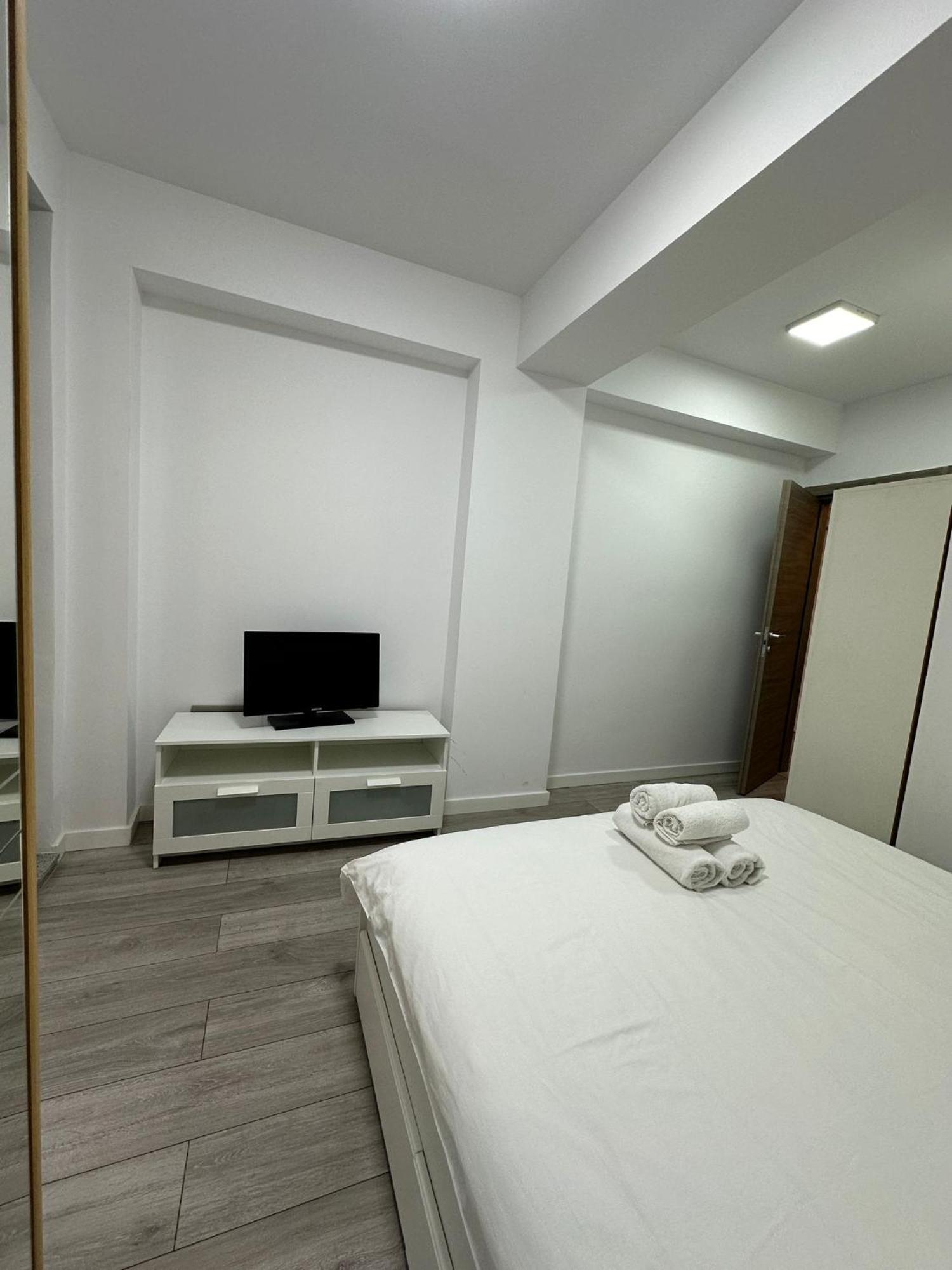 Catedral Apartment Bucarest Extérieur photo