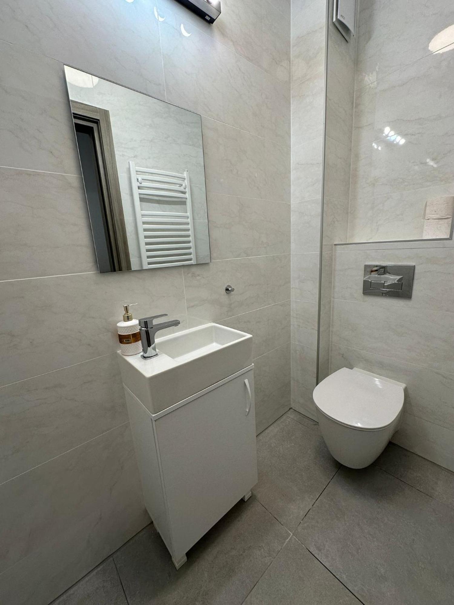 Catedral Apartment Bucarest Extérieur photo